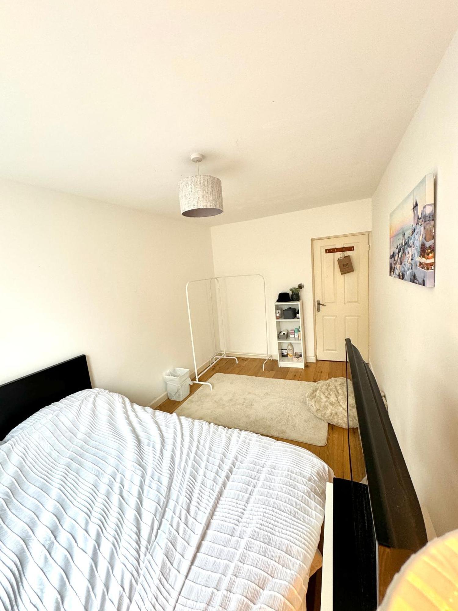 Appartamento Bright And Cozy Breakfast Included Londra